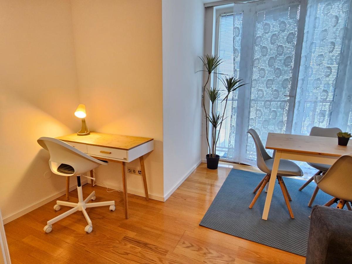 City Oasis With Brand-New Kitchen 1Br Lägenhet Wien Exteriör bild