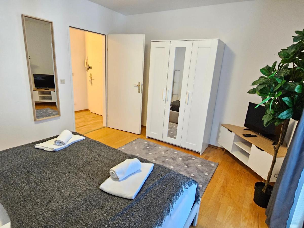 City Oasis With Brand-New Kitchen 1Br Lägenhet Wien Exteriör bild